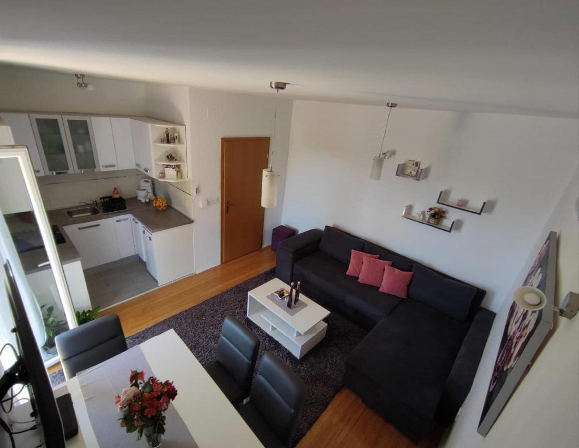 Apartments Kola Banići Zewnętrze zdjęcie